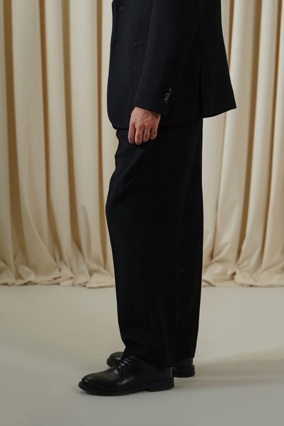 Obsidian Crepe Adjustable Pant